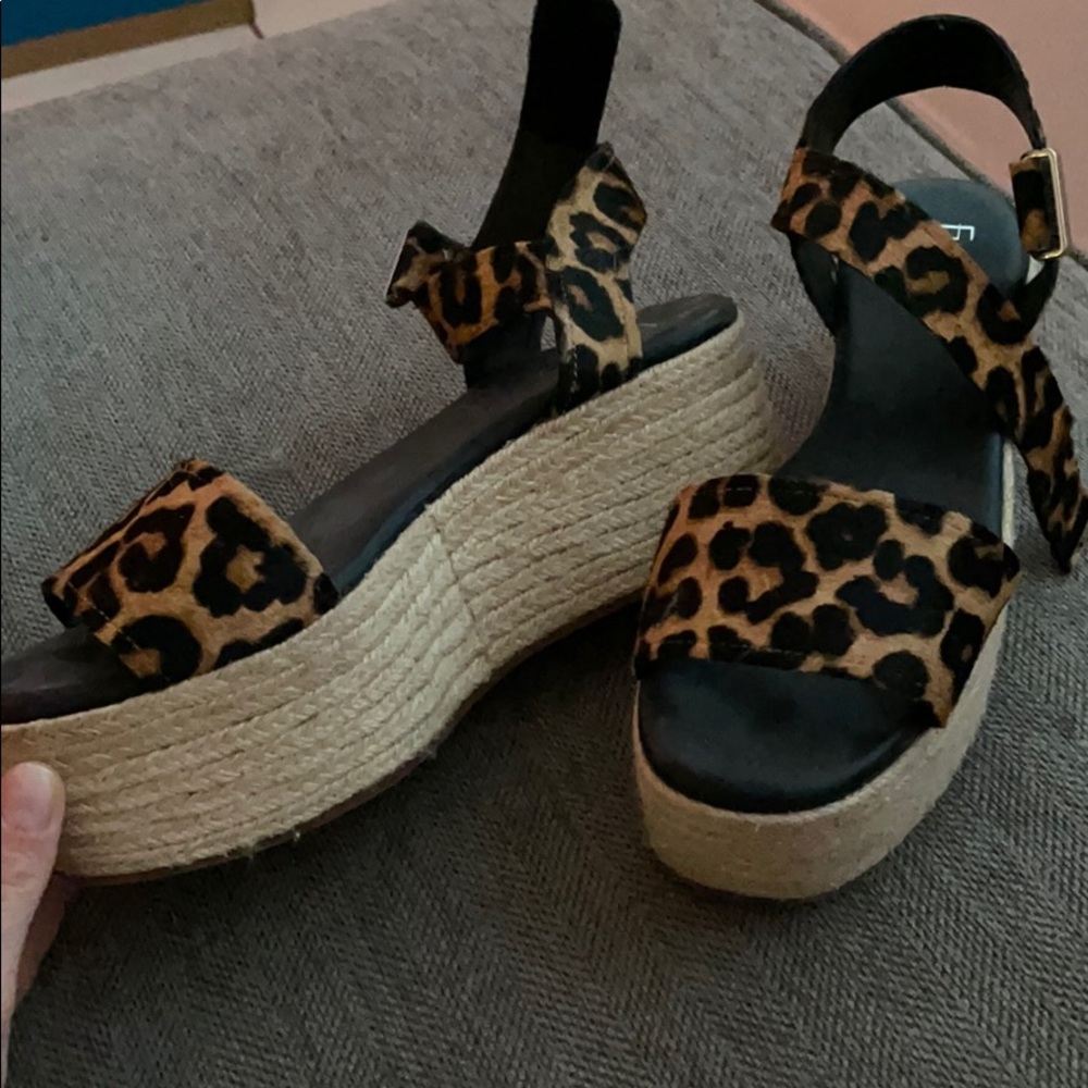 Franco Sarto platform sandal